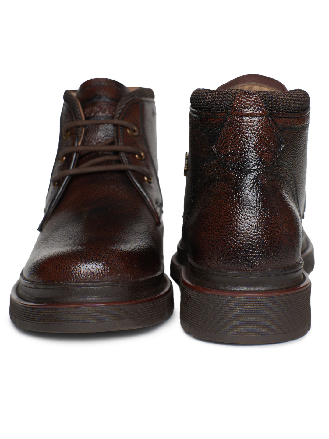 MANOLO