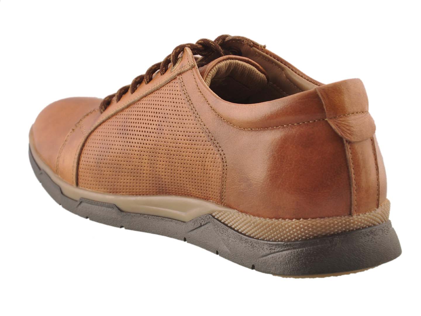 BUCKAROO Genuine Leather Casual Shoes for Men: AXTON Tan